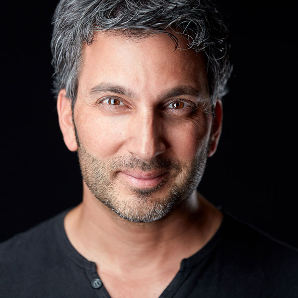 Portrait de Christophe Senehi